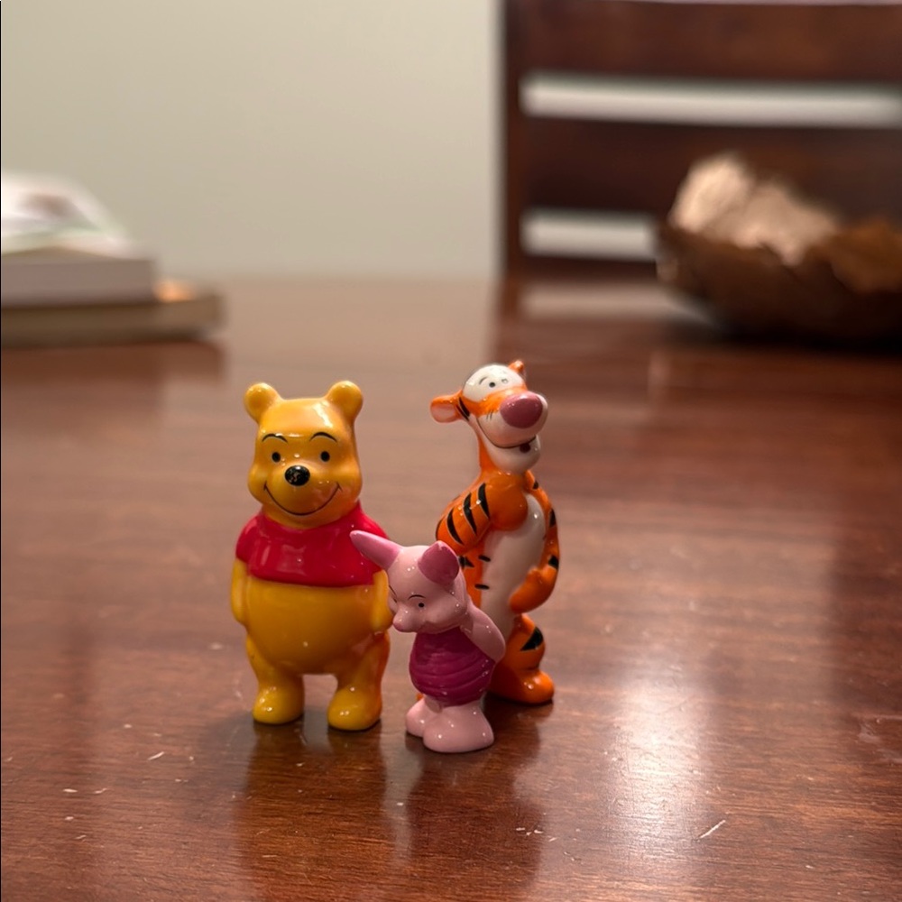 3/$30 Disney Winnie the Pooh and Friends Bone China Figurine Set